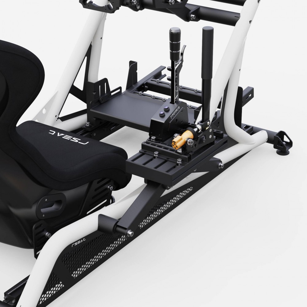 RSeat EVO GT Black Cockpit
